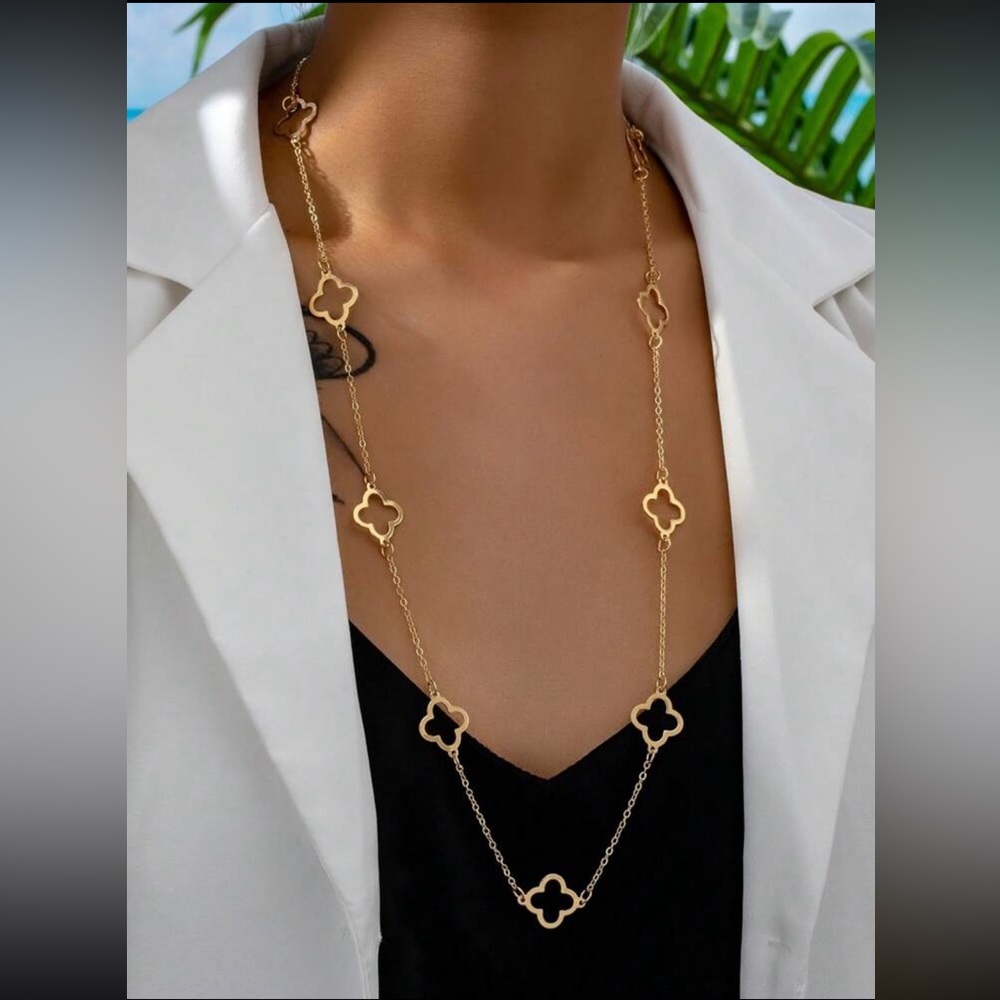 Gold Clover Necklace